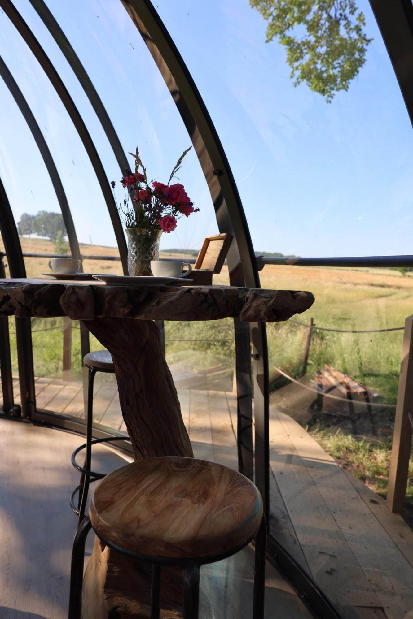 La Ferme De Basseilles Guest House Mozet Eksteriør bilde