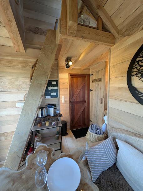 La Ferme De Basseilles Guest House Mozet Eksteriør bilde
